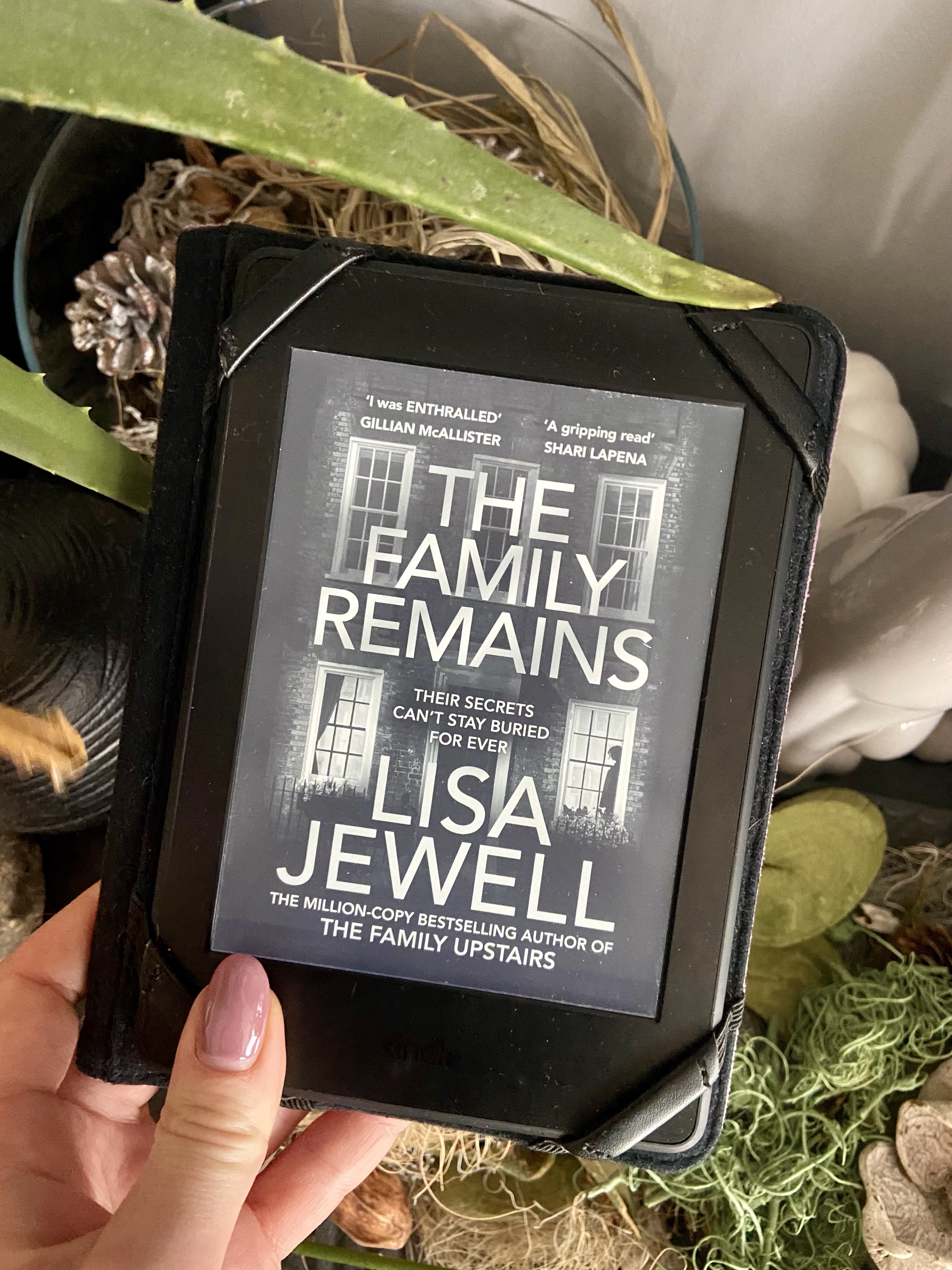 ‘The Family Remains’ but the disappointment is new – The Roaming Wolf