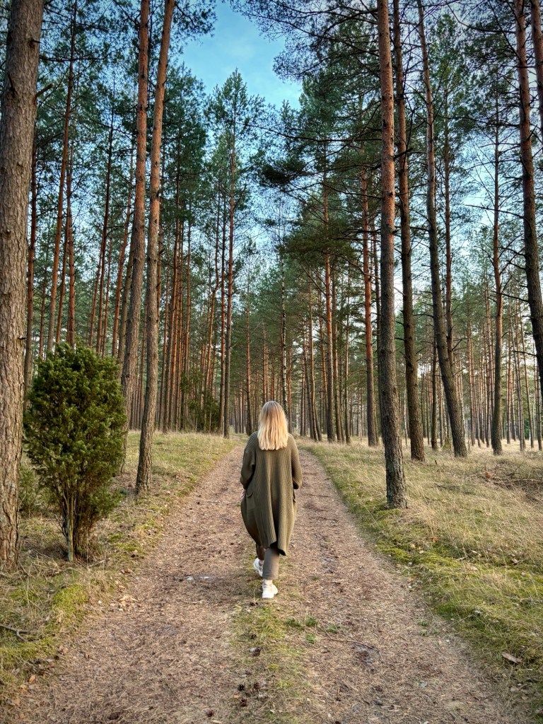 High Highs and Low Lows – Navigating the temporary connections during solo&nbsp;travels