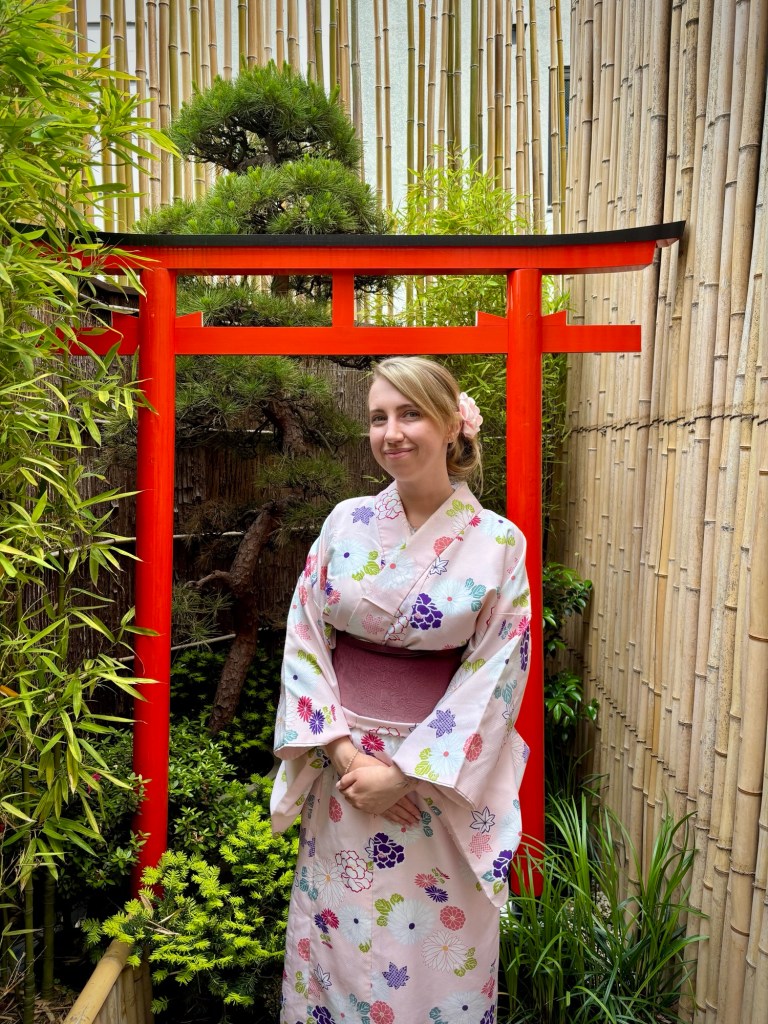 Kimono Tea ceremony at Maikoya Tokyo, Japan