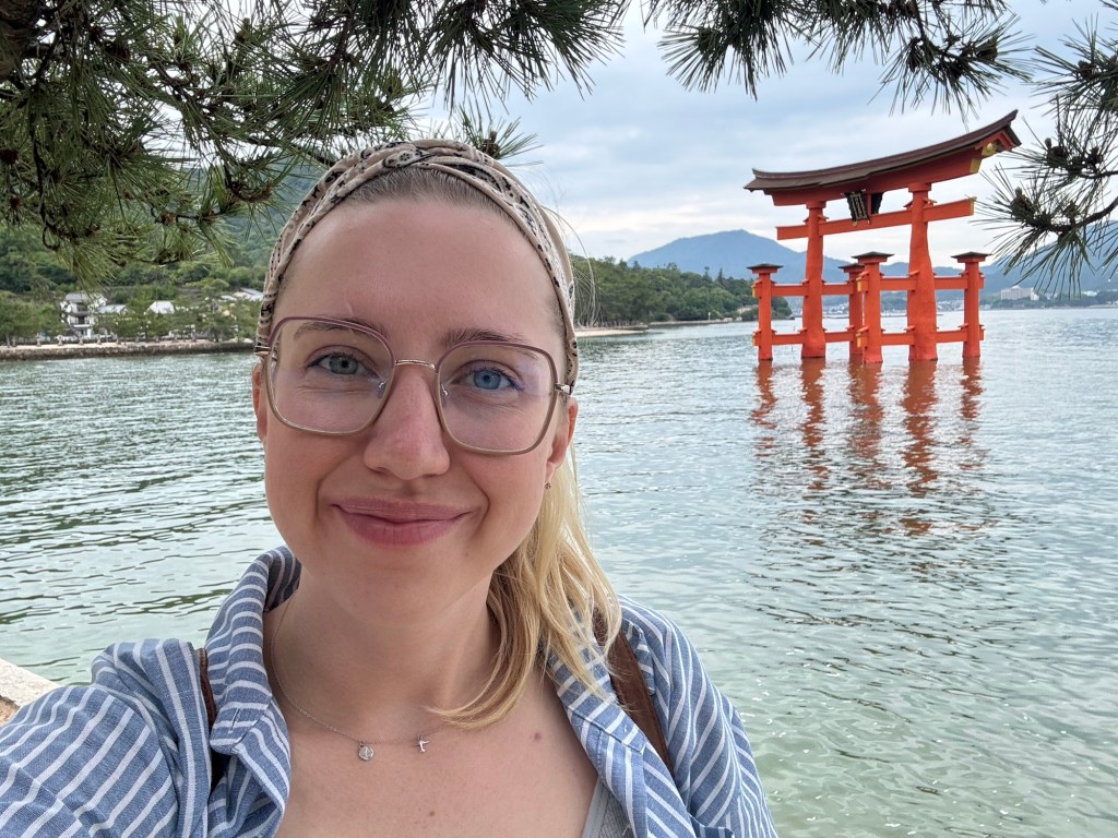 Floating Torri gate in Miyajima